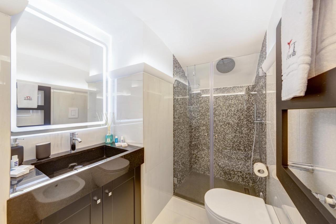 S&T Luxury House In Plebiscito Square Daire Napoli Dış mekan fotoğraf