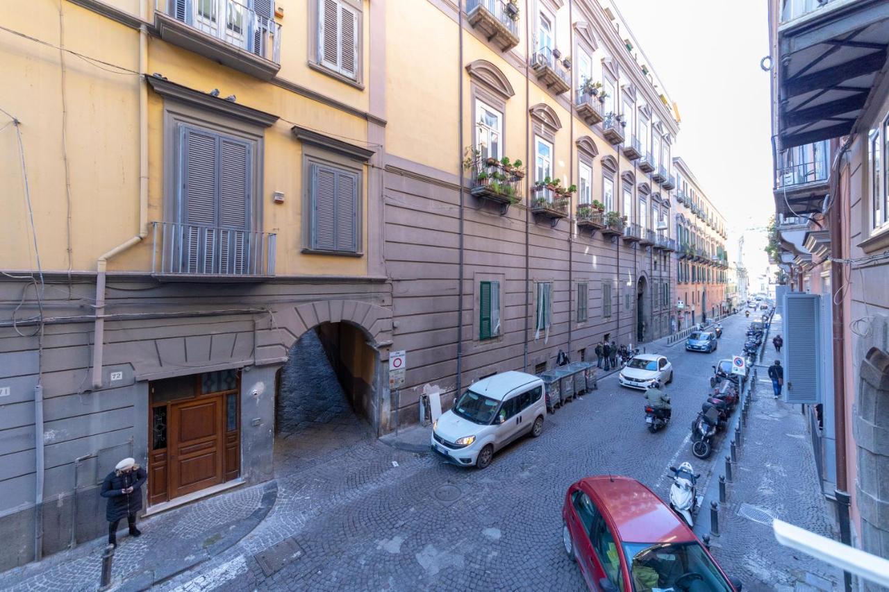 S&T Luxury House In Plebiscito Square Daire Napoli Dış mekan fotoğraf