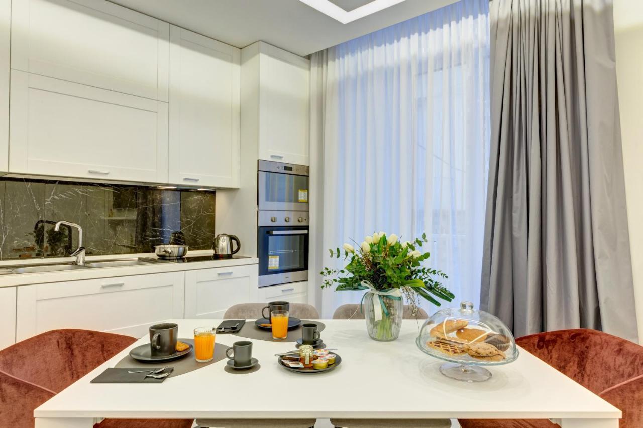 S&T Luxury House In Plebiscito Square Daire Napoli Dış mekan fotoğraf